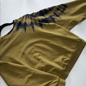 JoyLab Olive and Navy Casual Top